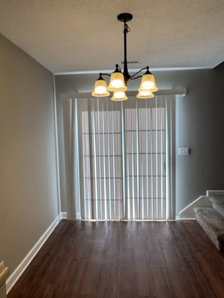 1516 Rochester Dr - Photo 7 of 17