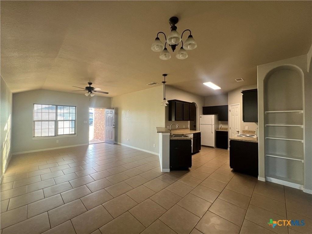 1401 Loyal Ln Unit B #B - Photo 6 of 24