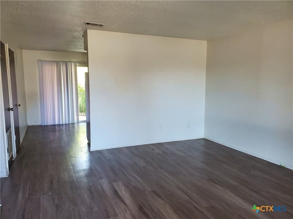 209 Oak Trail Dr Apt A #A - Photo 3 of 15