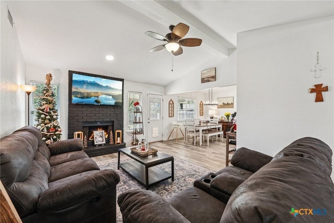 2009 Starlight Dr - Photo 5 of 12