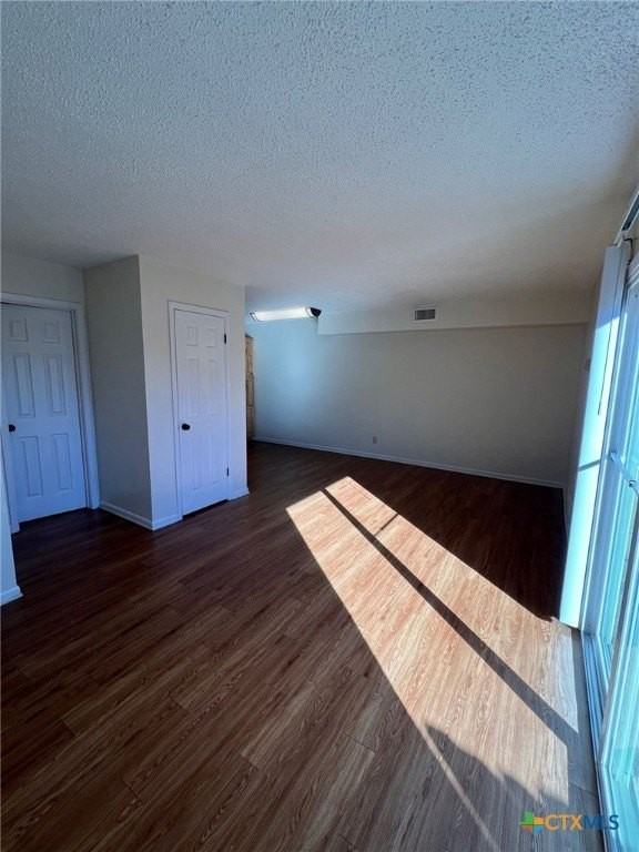 1303 Wales Dr - Photo 7 of 16