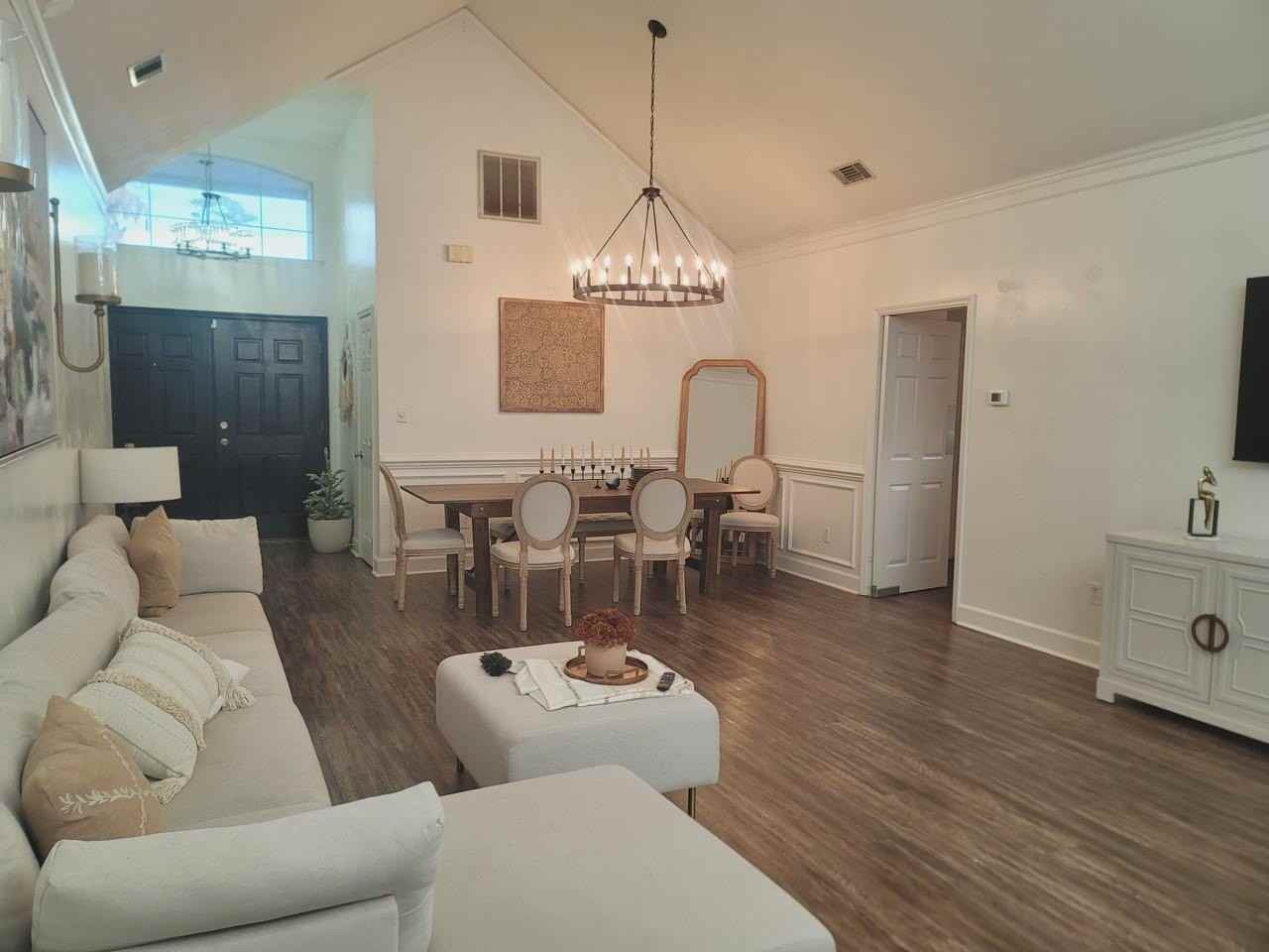 1133 Blackhawk Way - Photo 4 of 19