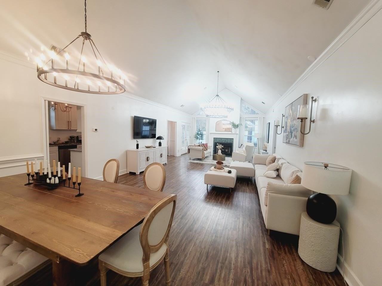 1133 Blackhawk Way - Photo 5 of 19