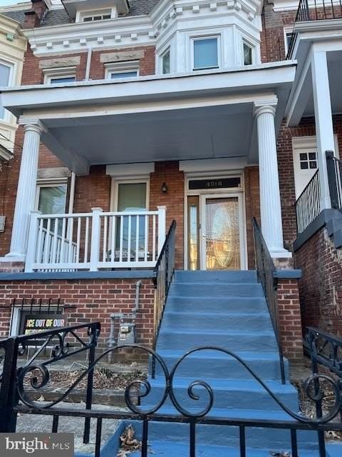 4018 14th St Nw - Photo 3 of 33