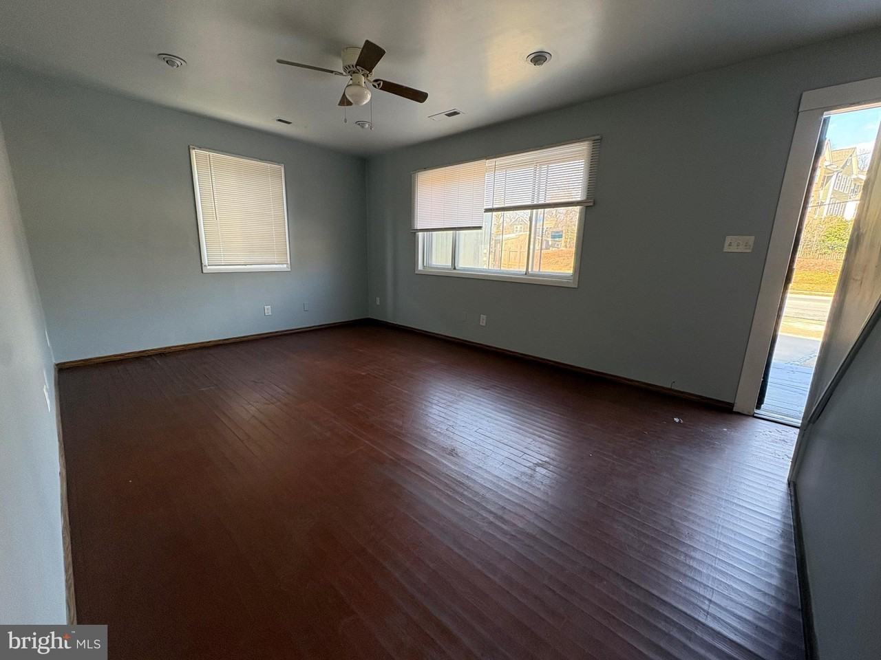 4369 Hollins Ferry Rd - Photo 3 of 10