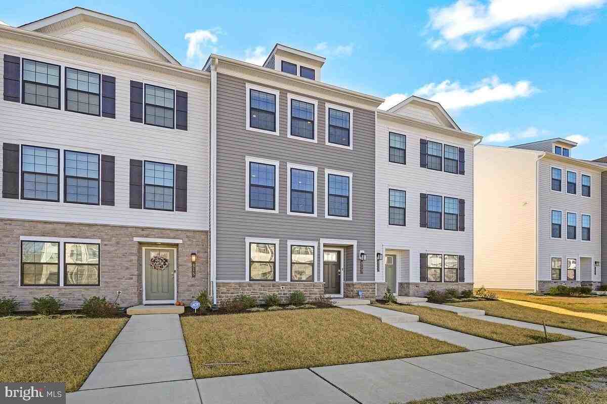 313 Soft Rush Ln - Photo 2 of 34