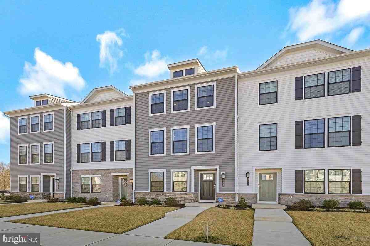 313 Soft Rush Ln - Photo 3 of 34