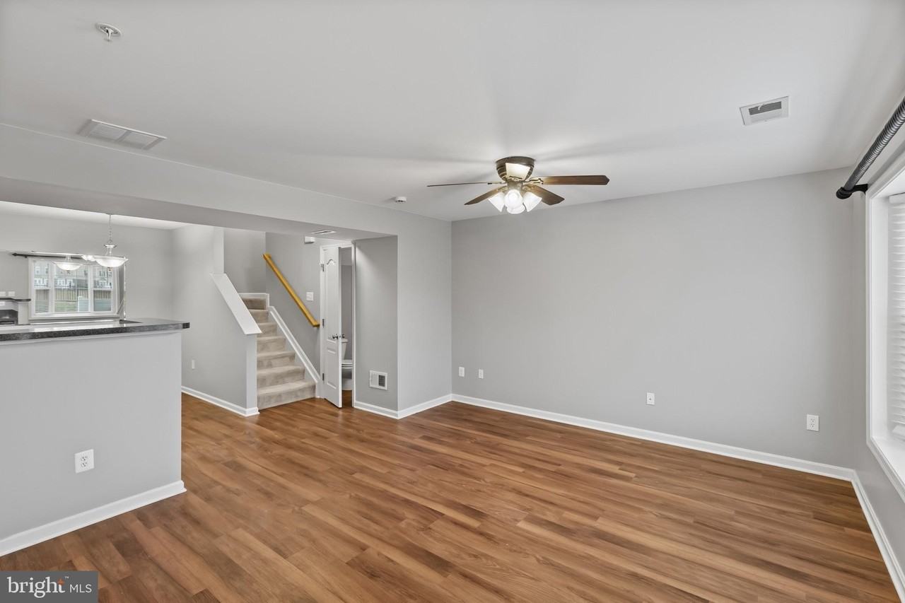 1900 Lennox Dr Unit 49 #49 - Photo 3 of 40