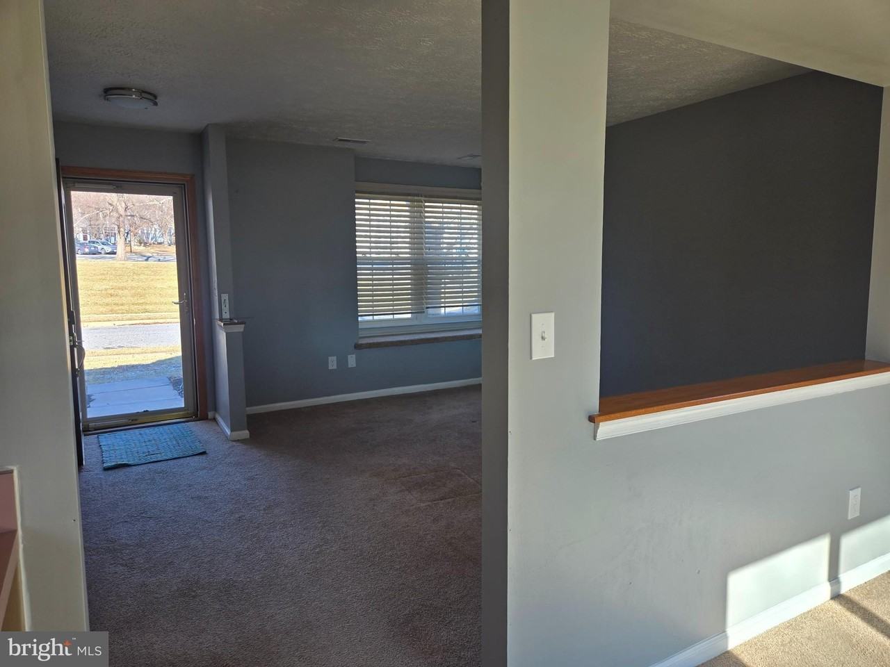 4307 Greys Run Cir - Photo 4 of 20