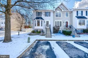 featured image of 215 Gracecroft Ct