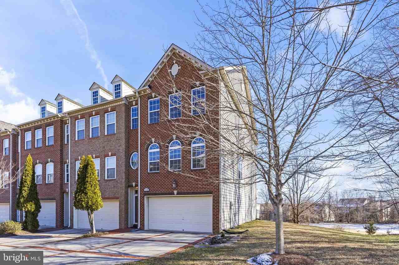 518 Bolin Ter - Photo 2 of 38