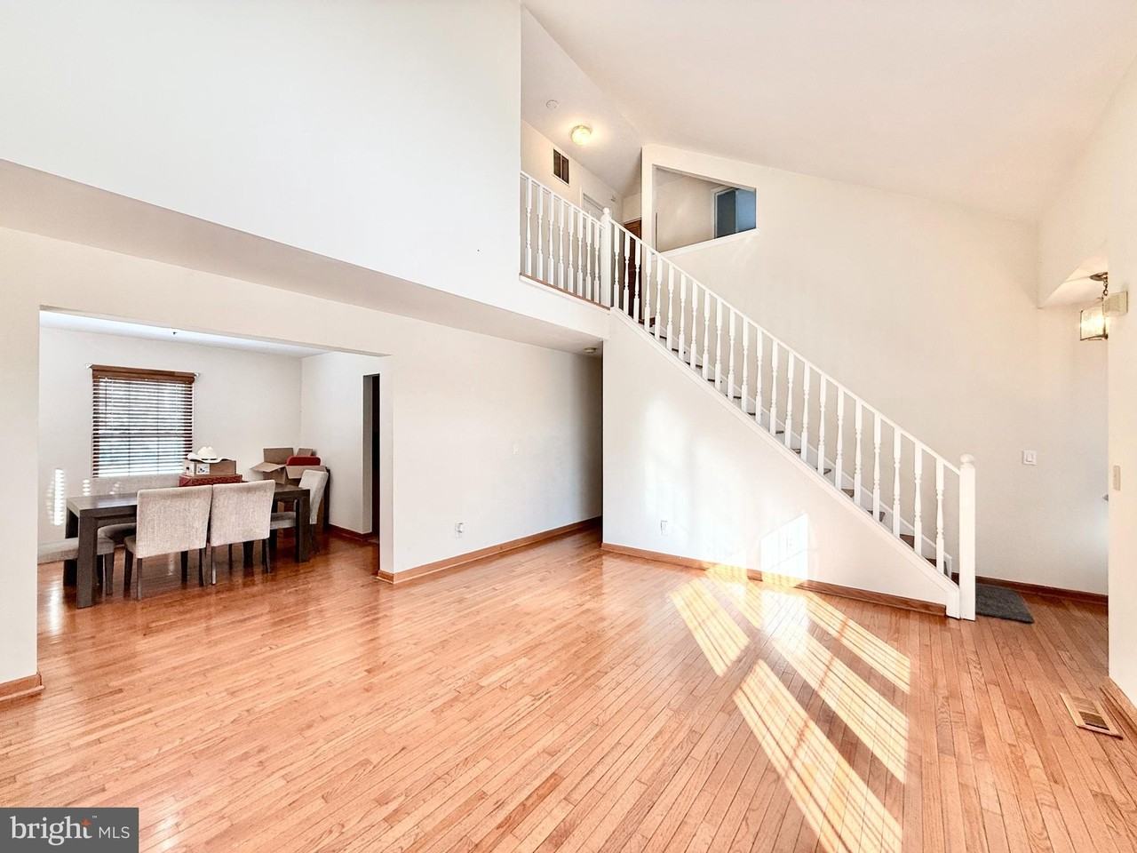 354 Briar Dr - Photo 4 of 22