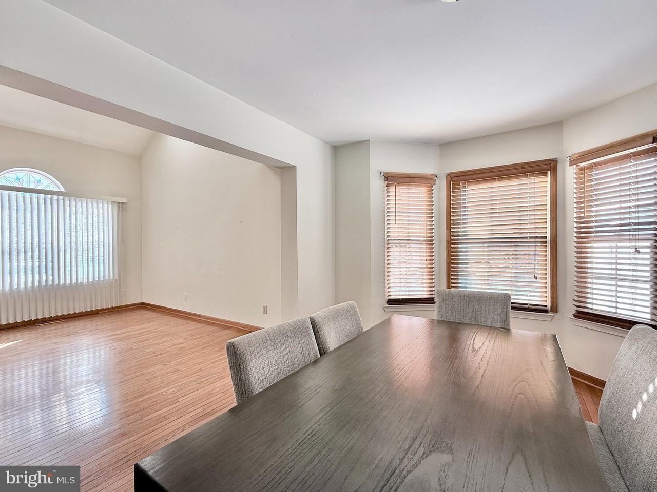 354 Briar Dr - Photo 6 of 22