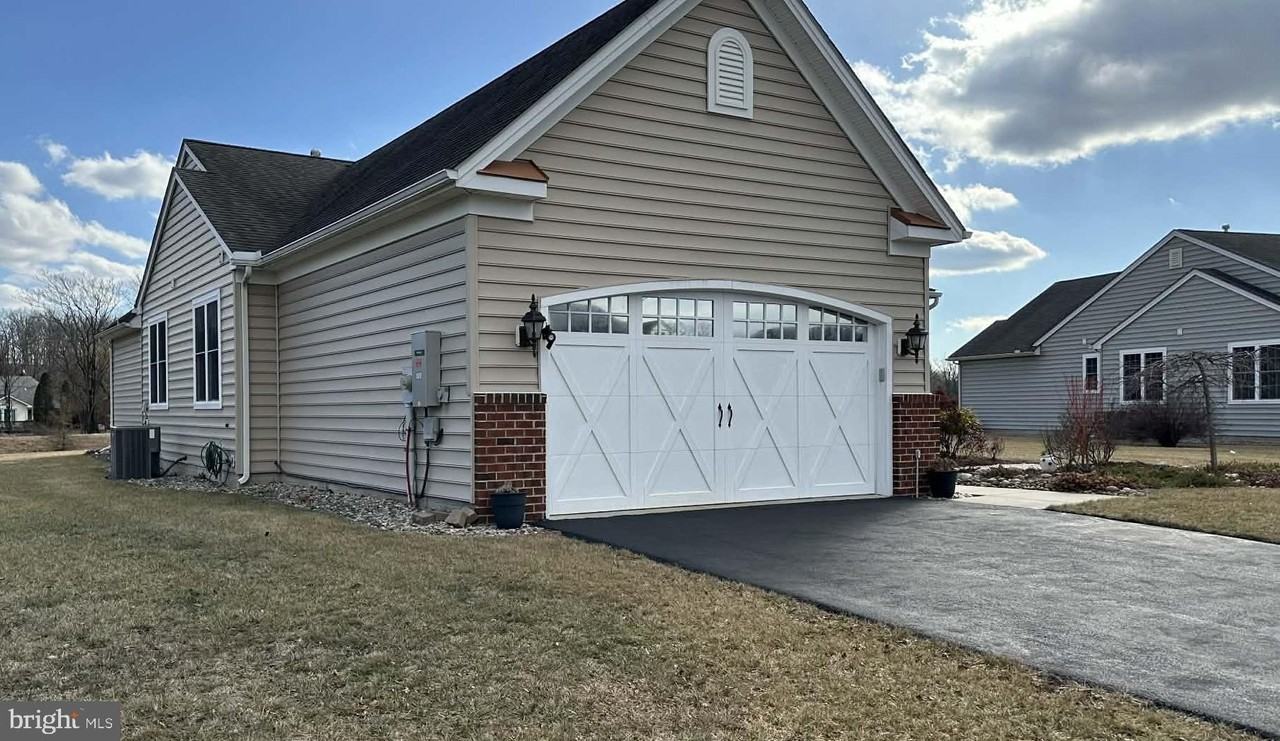 148 Woodhaven Dr - Photo 3 of 38