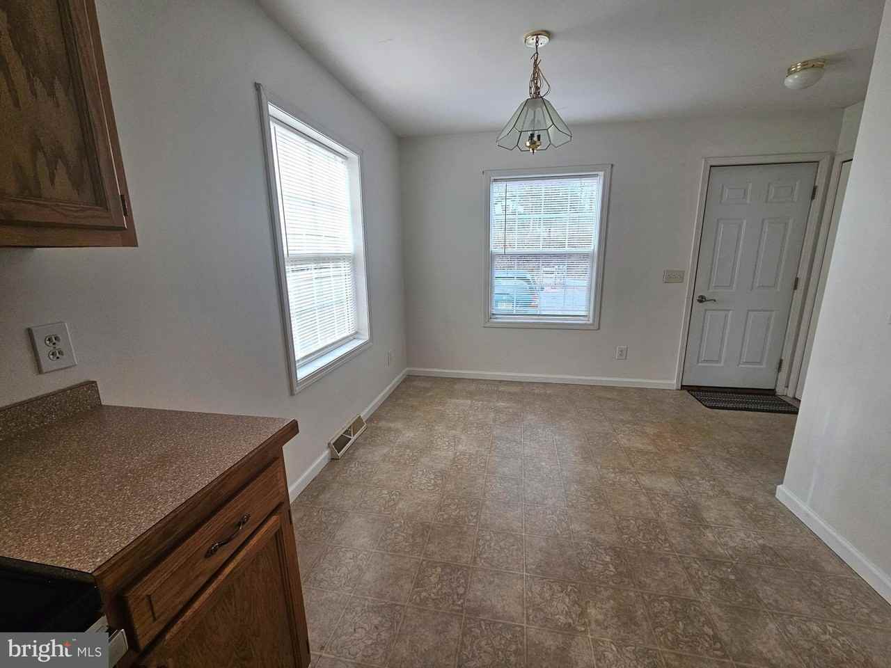 1806 Route 212 #212 - Photo 7 of 20