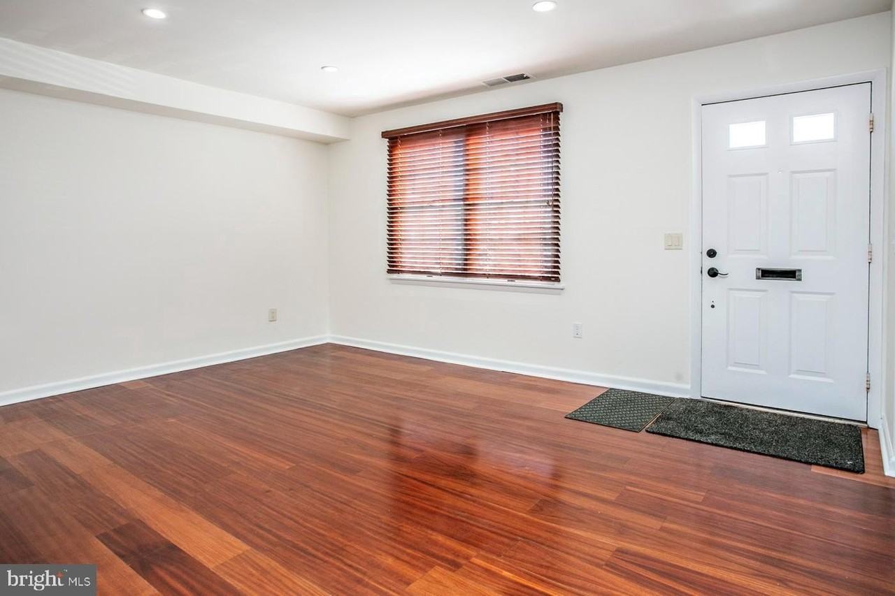 119 Clemens Ct - Photo 7 of 31