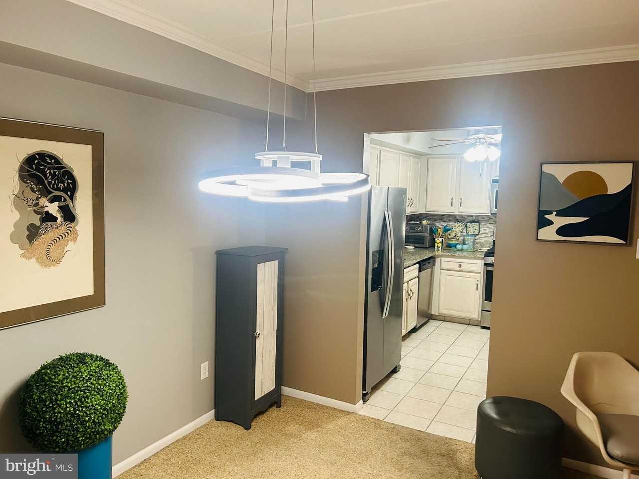 60104-00 Delaire Landing Rd Unit 104 #104 - Photo 4 of 18