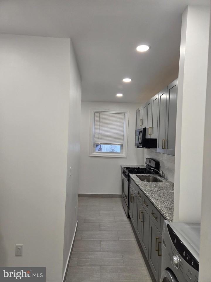 3513 VISTA Street unit: 1St Floor #1stFL - Photo 6 of 10