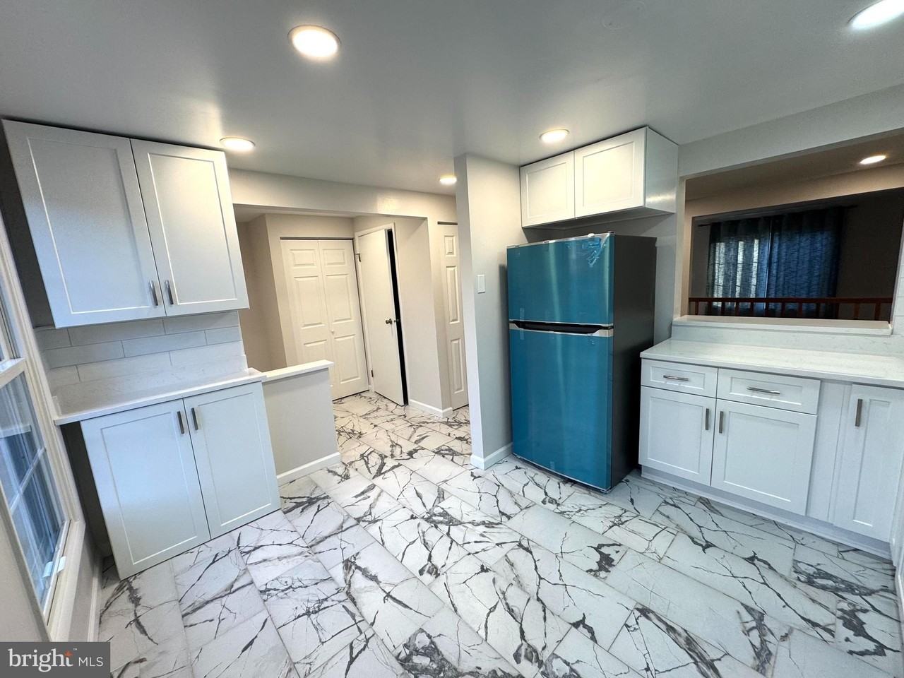 2903 Montauk Ct - Photo 6 of 25