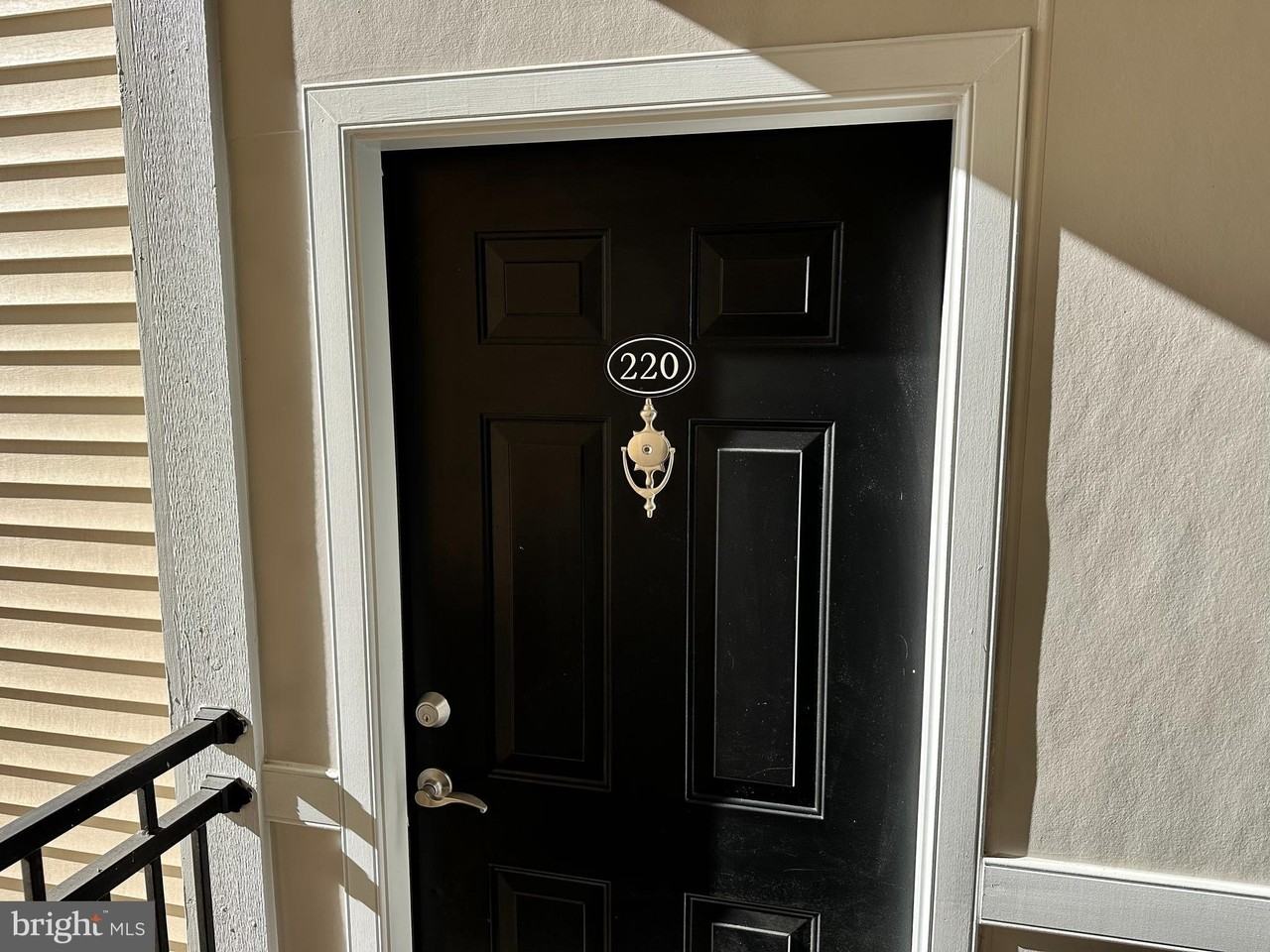 12901 Centre Park Cir Apt 220 #220 - Photo 4 of 49