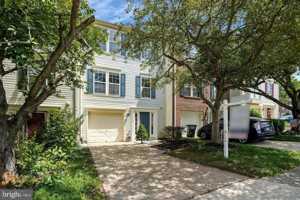 featured image of 10159 Elgin Way