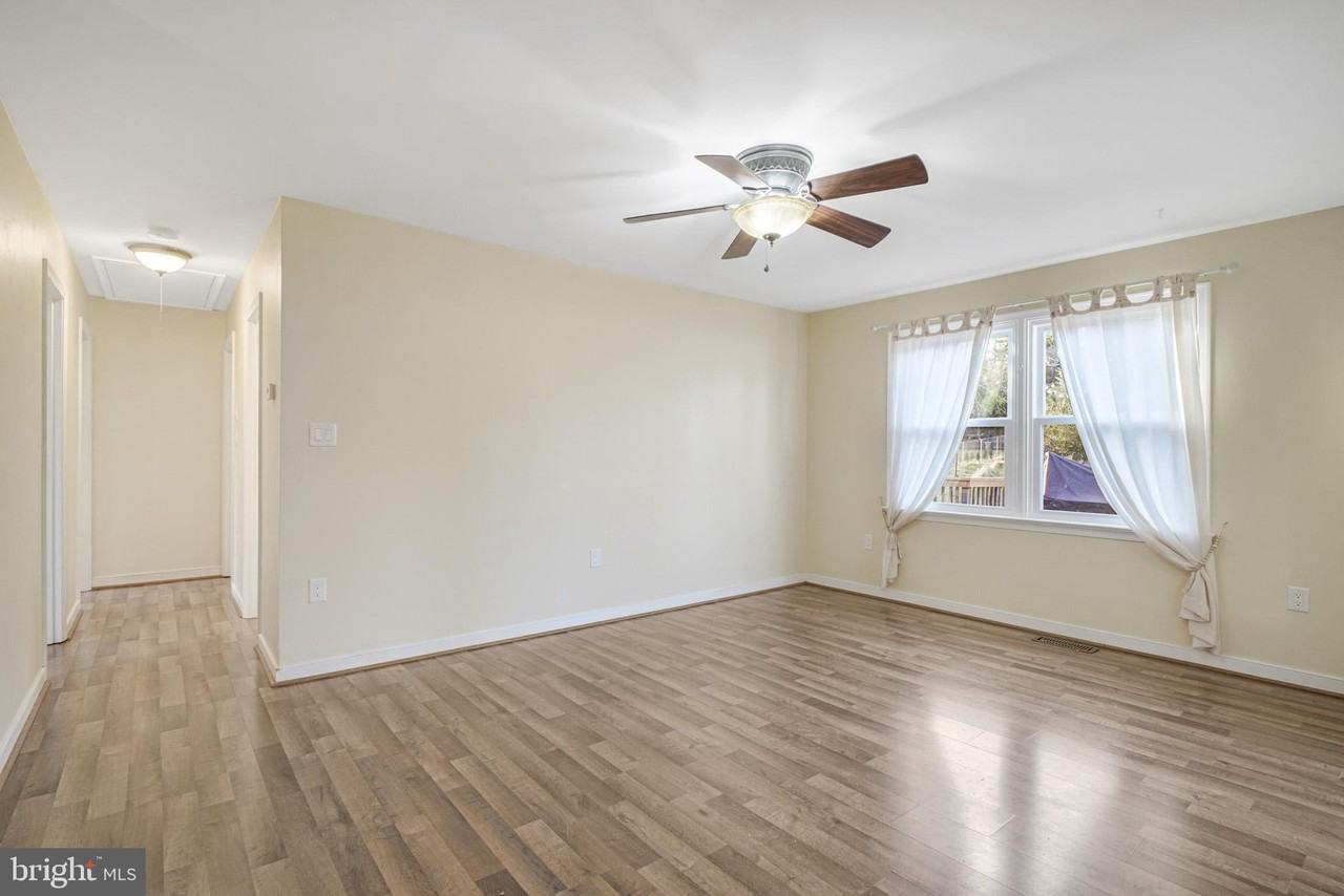 22 Brown Cir - Photo 4 of 23