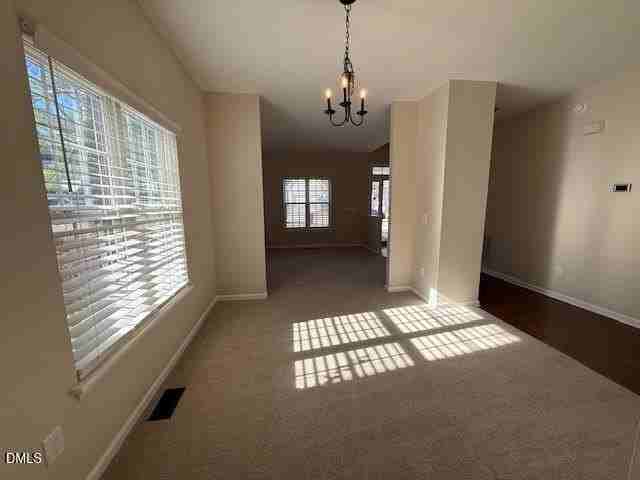 201 Holmby Ct - Photo 4 of 21