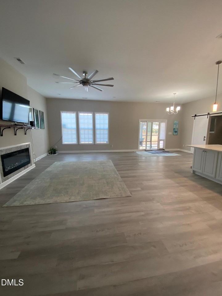 98 Crownview Ln - Photo 7 of 27