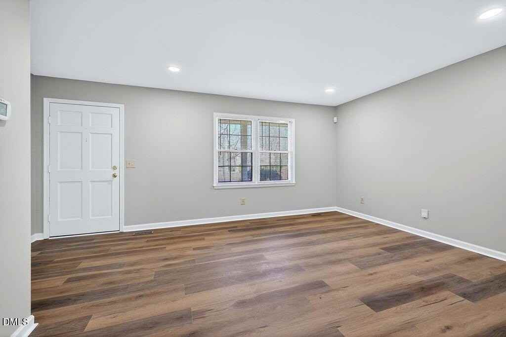 7620 Prospector Pl - Photo 4 of 24