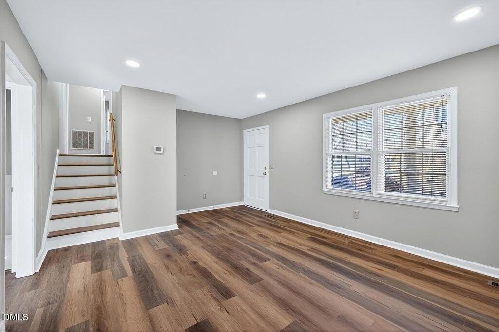 7620 Prospector Pl - Photo 5 of 24