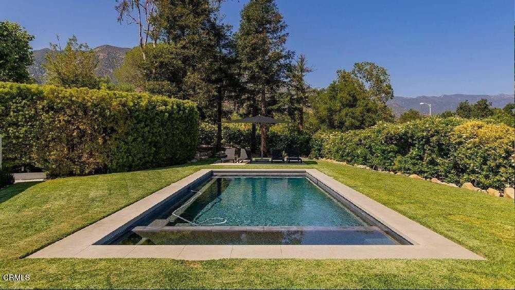 565 Del Oro Dr - Photo 4 of 24