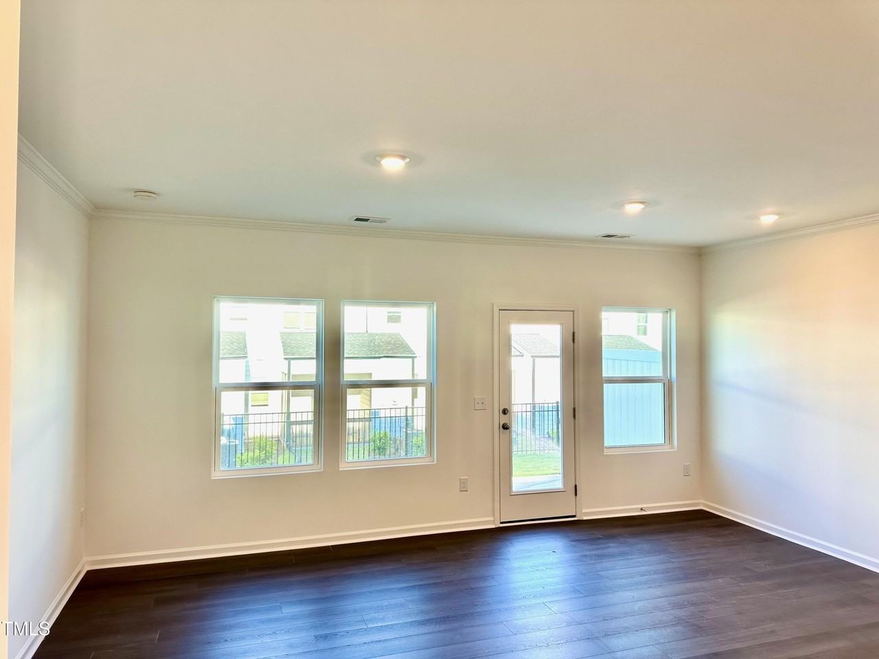 1114 Merlot Hills Ln - Photo 2 of 17