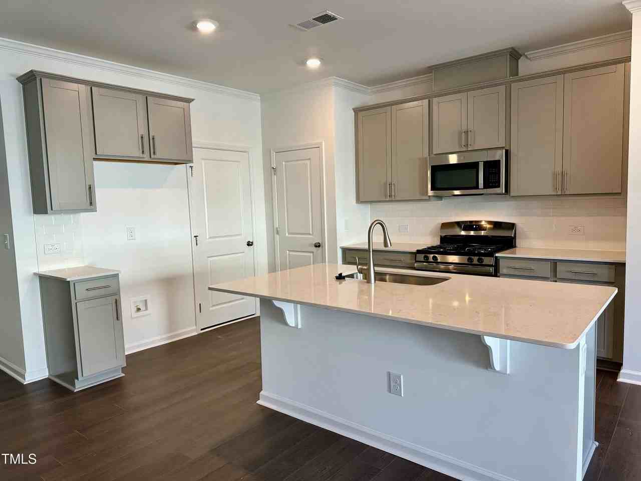 1114 Merlot Hills Ln - Photo 3 of 17