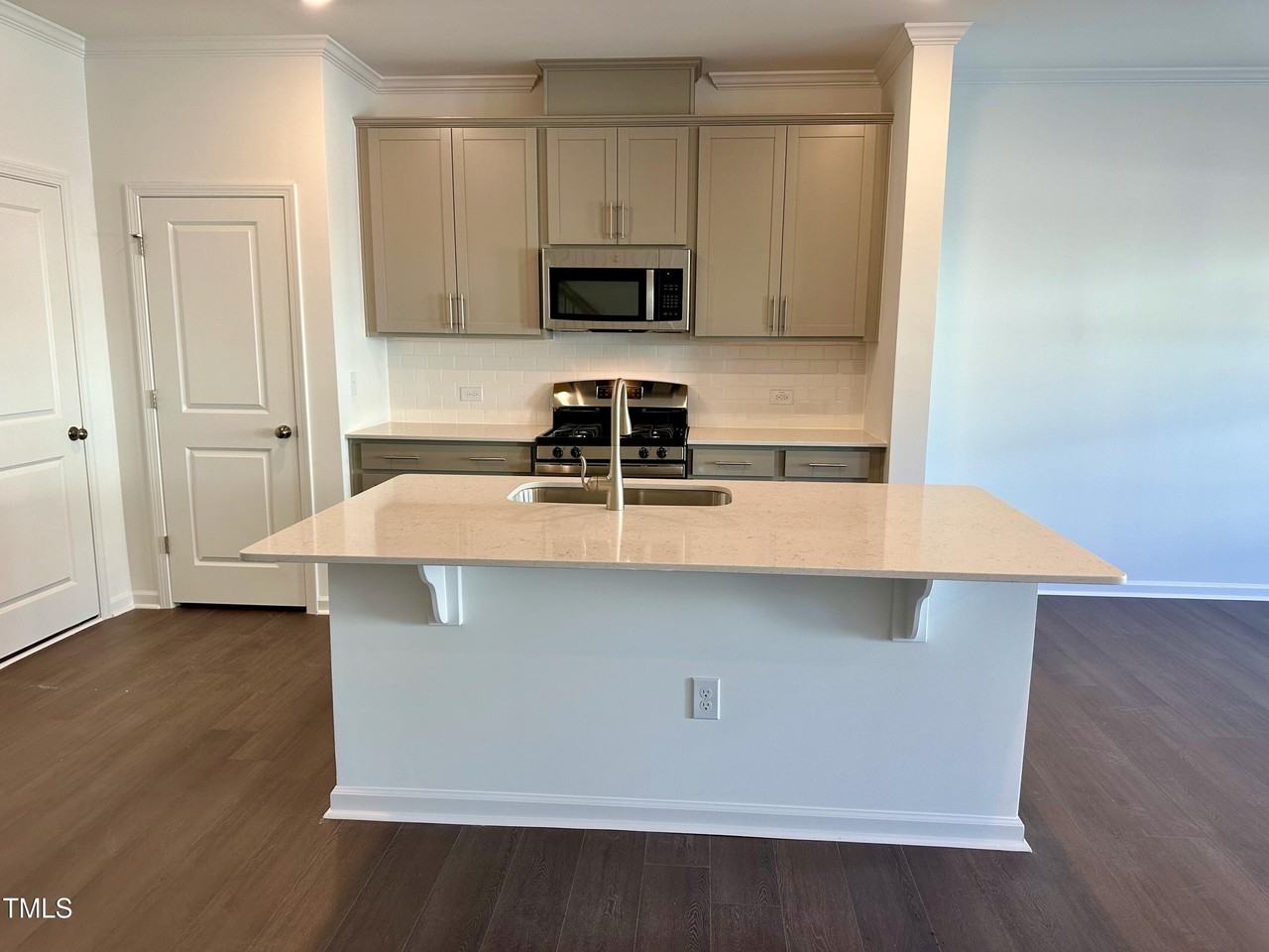 1114 Merlot Hills Ln - Photo 5 of 17