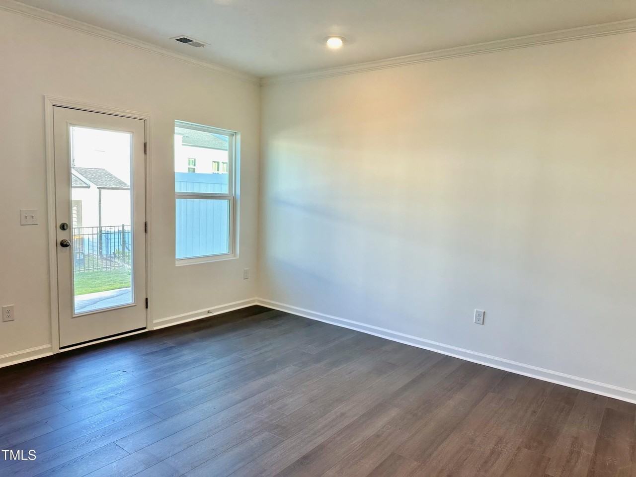 1114 Merlot Hills Ln - Photo 7 of 17