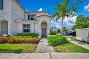 featured image of 2699 Se 19th St #2699