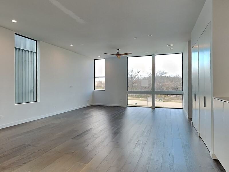 109 Forest Star Dr - Photo 2 of 21