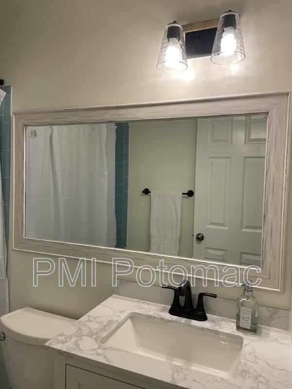 1917 Agate Dr - Photo 4 of 22