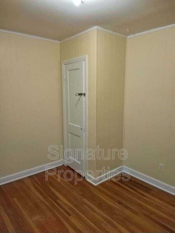 1206 Tabb Ave - Photo 6 of 9