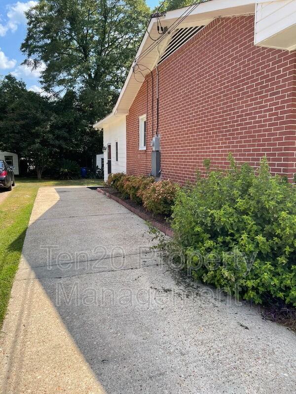 4120 Canady St - Photo 2 of 29