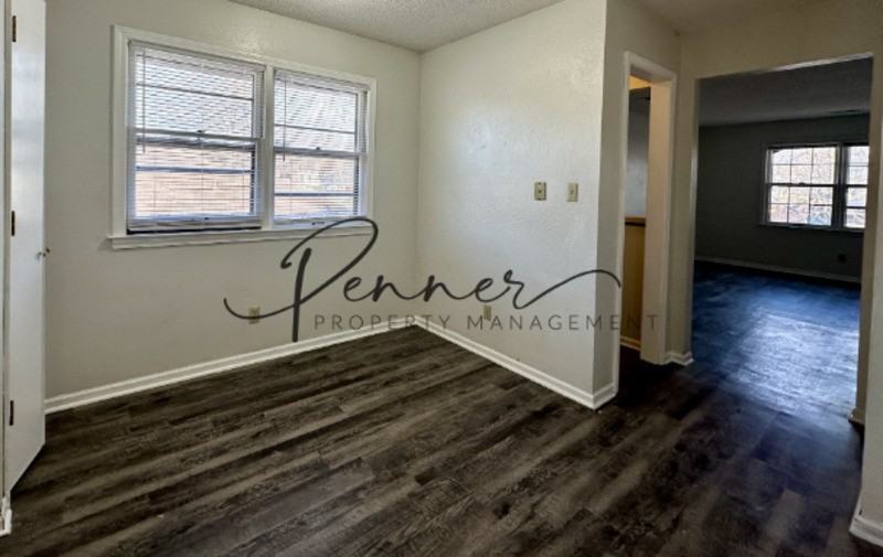 105 Sw 20th St #D - Photo 5 of 12