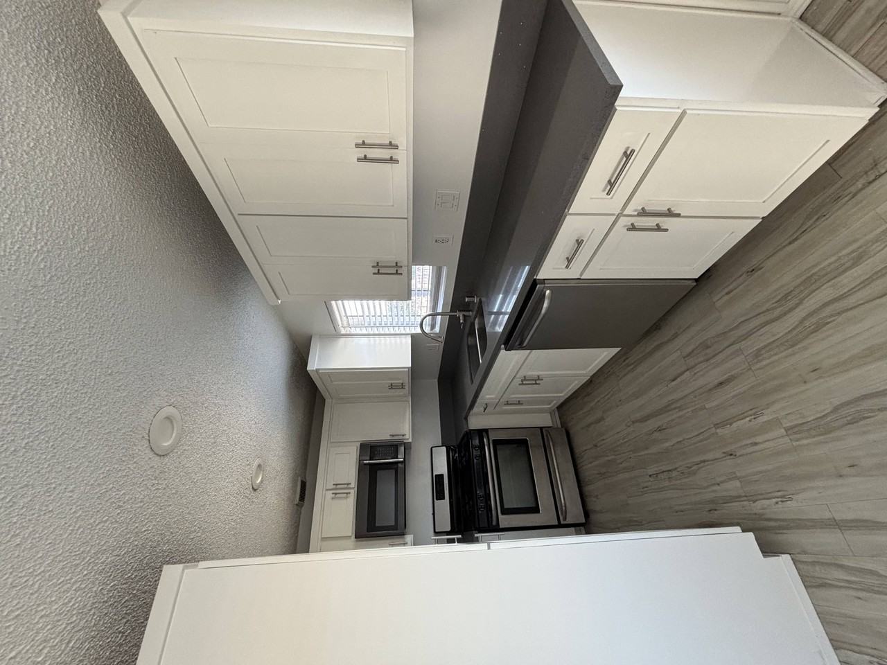 500 Junipero Ave. - Photo 6 of 9