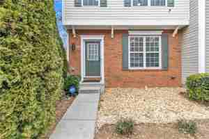 featured image of 9155 Nesbit Ferry Rd ##96