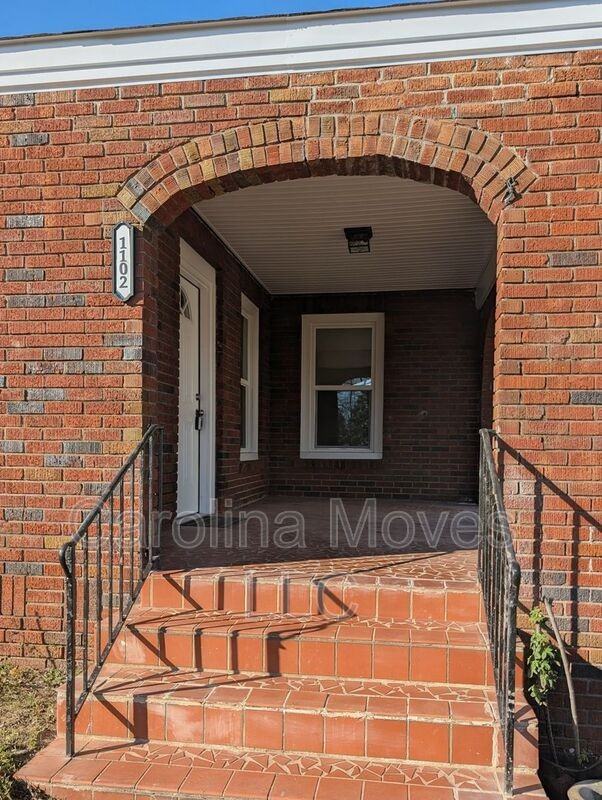 1102 Easley Bridge Rd - Photo 3 of 20