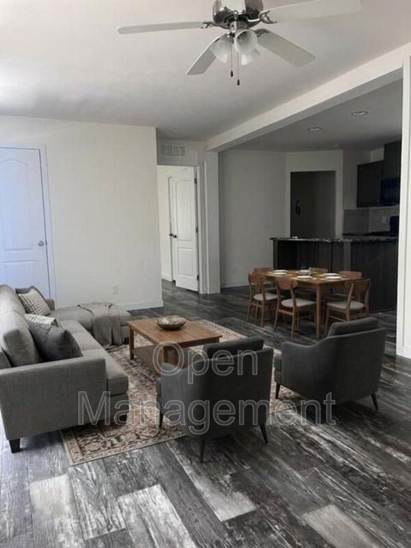 511 E 1st St - Photo 2 of 9