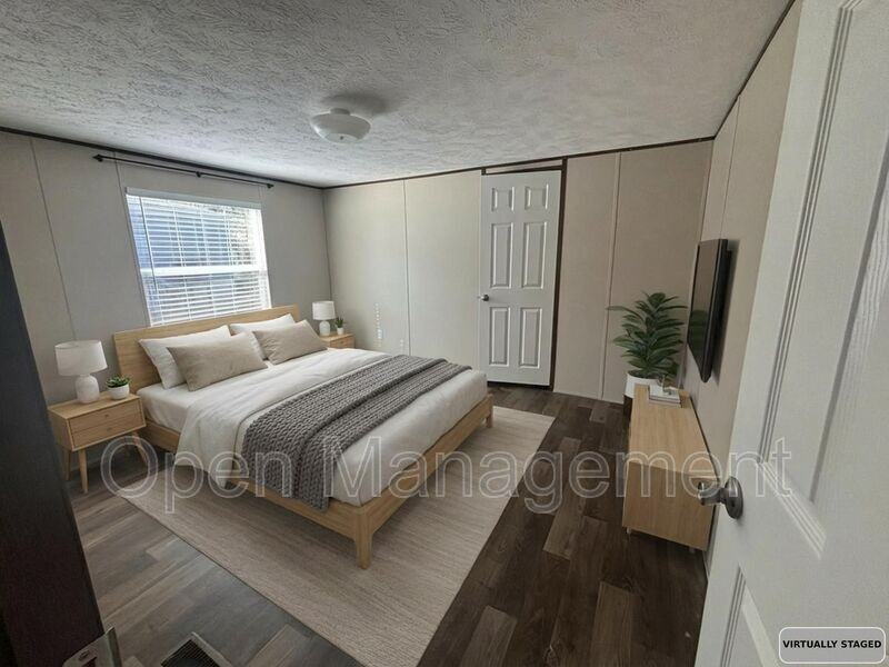 356 Bayhead Dr - Photo 3 of 12