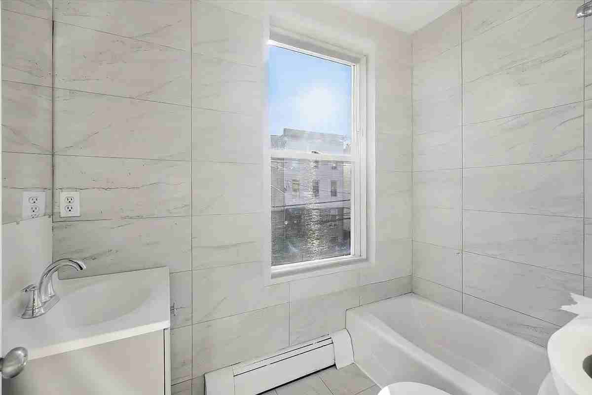 308 2nd St #2 - Photo 3 of 15