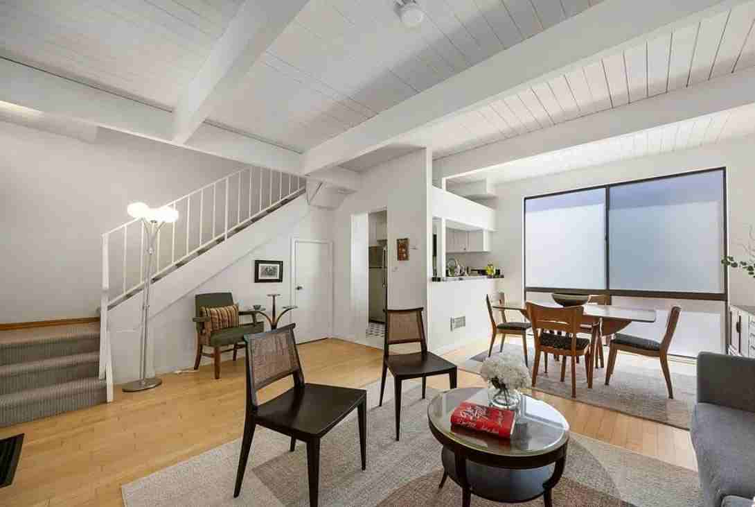 3101 5th St #8 - Photo 2 of 17