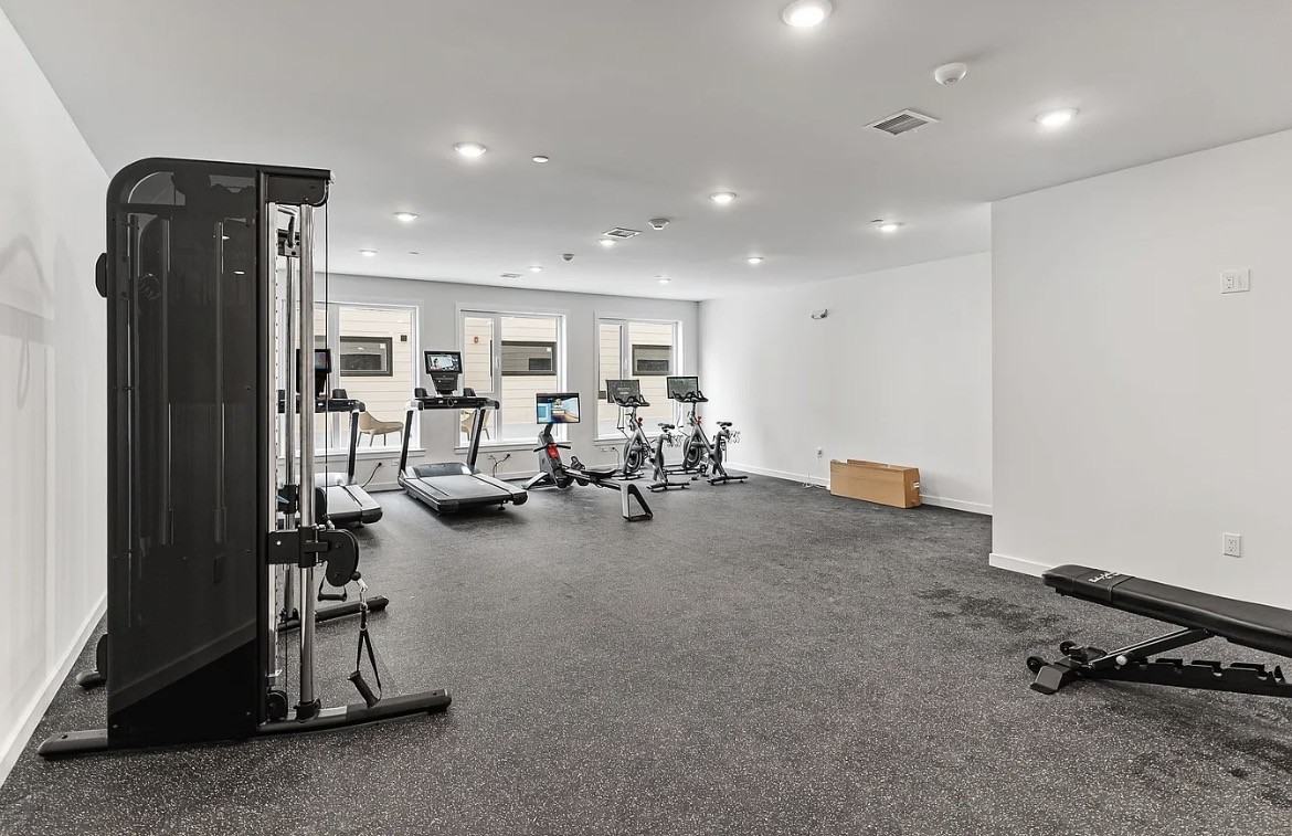 267 Old Colony Ave #204 - Photo 7 of 7