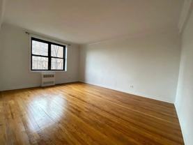 295 Bennett Ave #6E - Photo 1 of 1